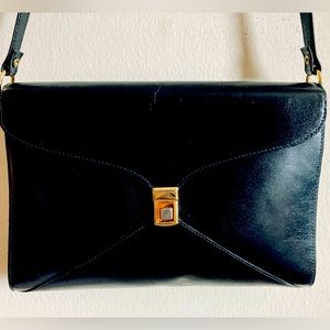 HIGH FASHION HANDBAGS - BLACK - GENUINE LEATHER - HANDBAG/CLUTCH - Gold Accents